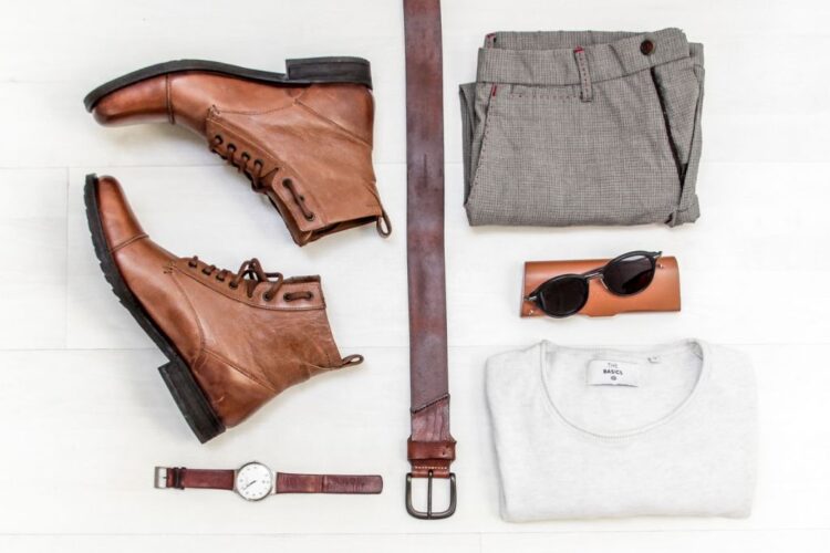 بهترین اسباب بازی ها و لوازم جانبی برای سگ ها